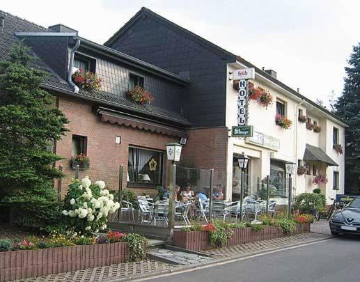 Hotel Haus Gertrud Simmerath Exterior foto